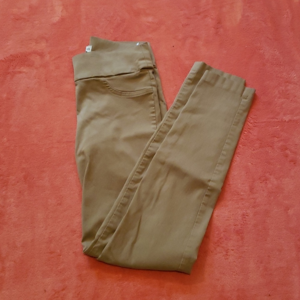 Khaki colored jeggings